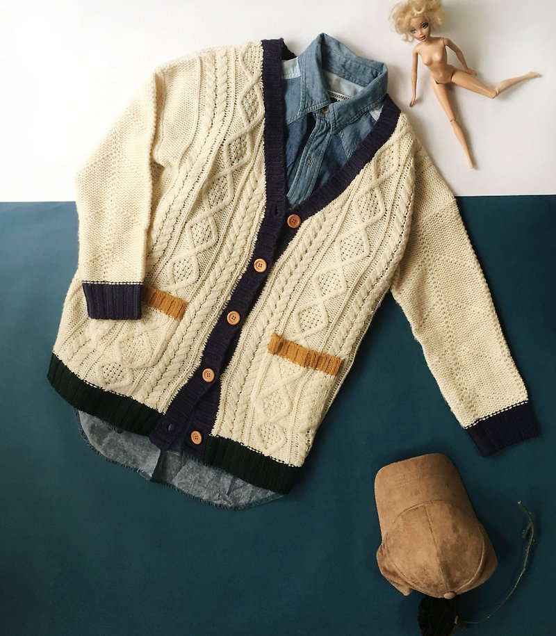 4.5studio- vintage treasure hunt - off-white knit jacket blue border checkpoint to Root - Women's Sweaters - Polyester White