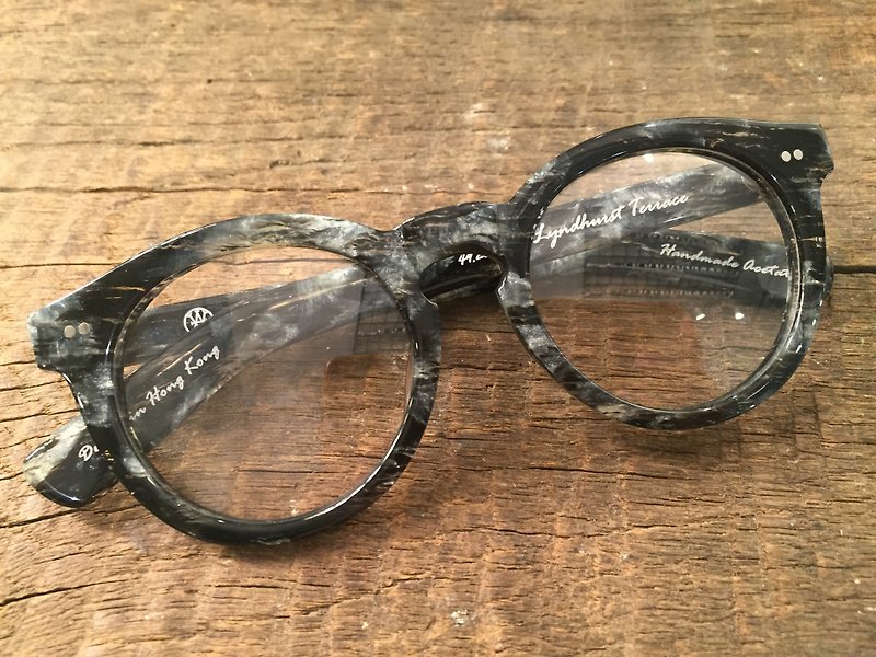Absolute Vintage - Lyndhurst (Lyndhurst Terrace) circular thick-framed glasses Sheet - Galaxy - Glasses & Frames - Plastic 