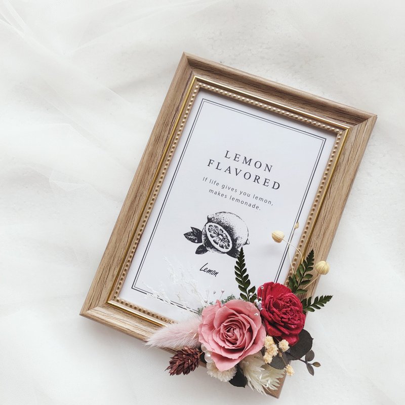 Sheer Whisper 絮語藏花_美好聖誕 永生花相框 - 乾燥花/永生花 - 植物．花 粉紅色