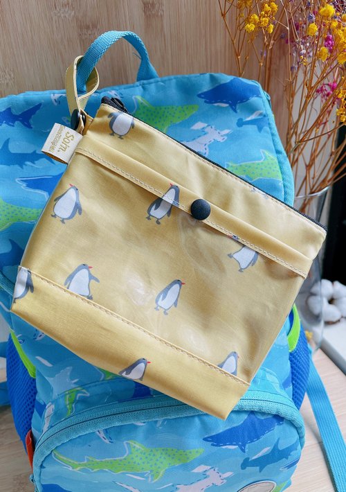 Waterproof medicine bag Hanbu Penguin spare medicine bag cosmetic