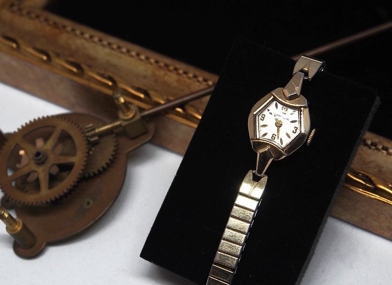 1960年代 CARAVELLE 瑞士品牌機械錶 - 女錶 - 其他金屬 金色
