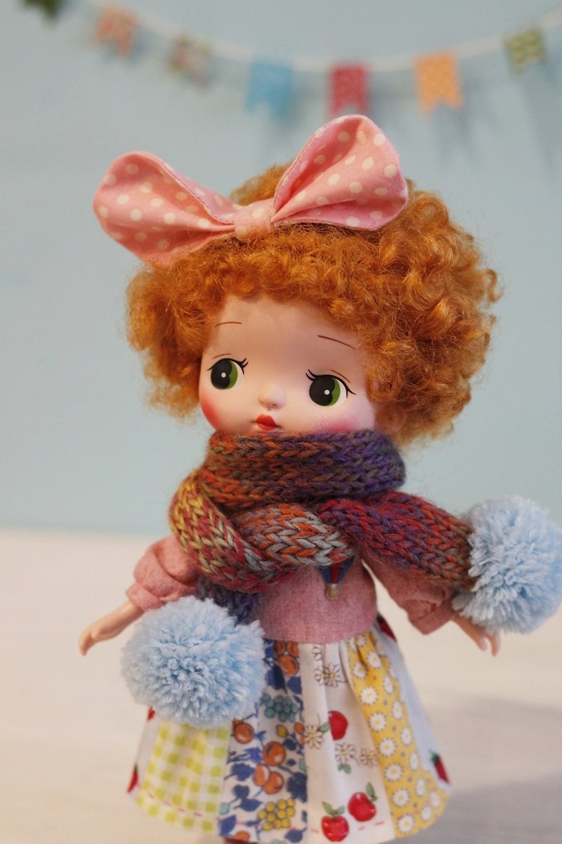 手工編織日本進口美麗諾羊毛段染娃用圍巾(水藍色毛球款) - 其他 - 羊毛 多色