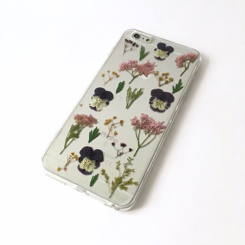 BFF - pressed flower phone case - เคส/ซองมือถือ - พืช/ดอกไม้ สีม่วง
