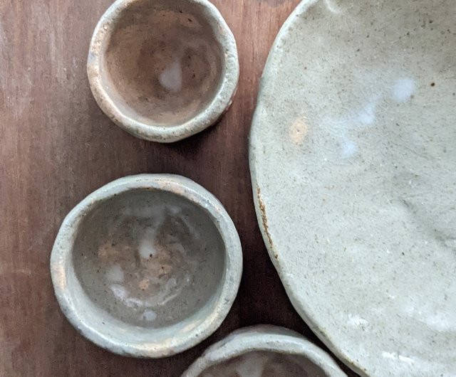 体験・アクティビティ】手びねり初心者陶芸教室 カップ・皿・椀（3種類