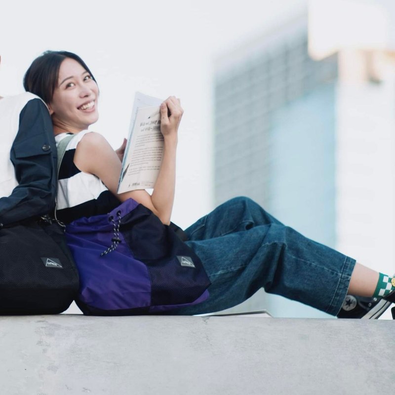 Dominic抽繩單肩袋 - 側背包/斜背包 - 環保材質 紫色