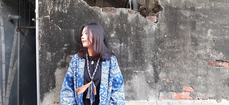 AMINS SHINY WORLD  水洗藏淺藍變形蟲提花KIMONO雙面穿 - 帽T/大學T - 棉．麻 藍色