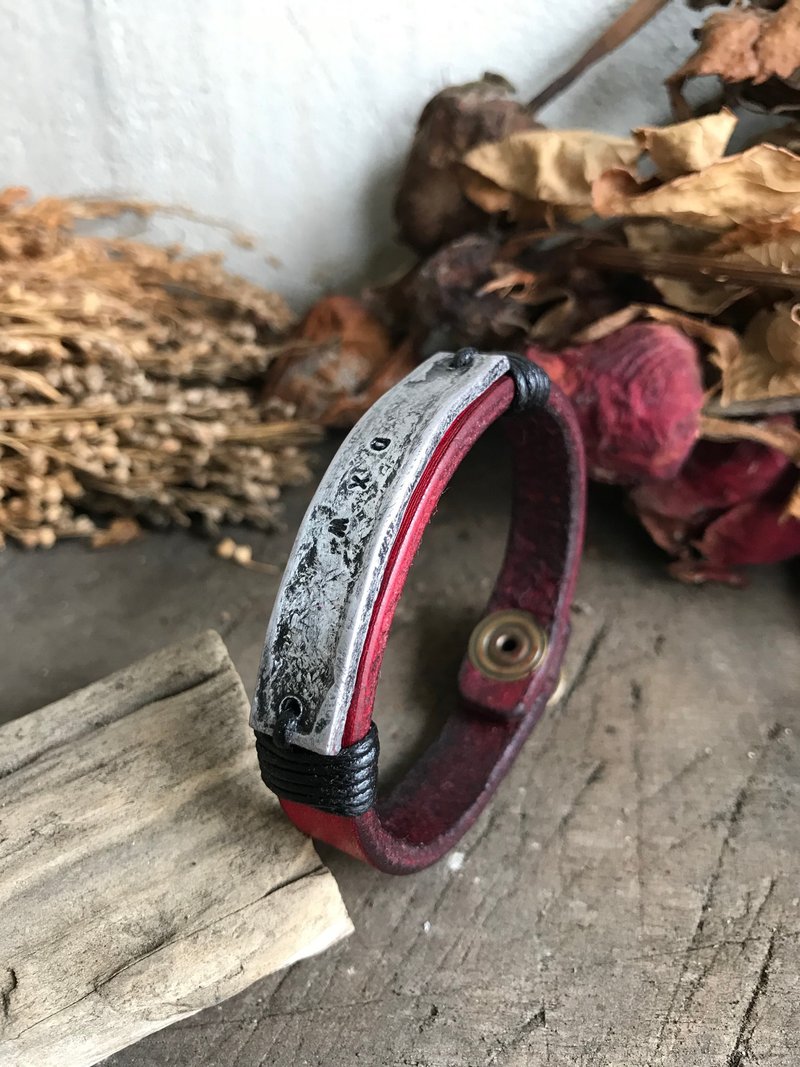 Atwill. Hand-painted cow leather x forging alloy lettering leather bracelet - Bracelets - Genuine Leather Red