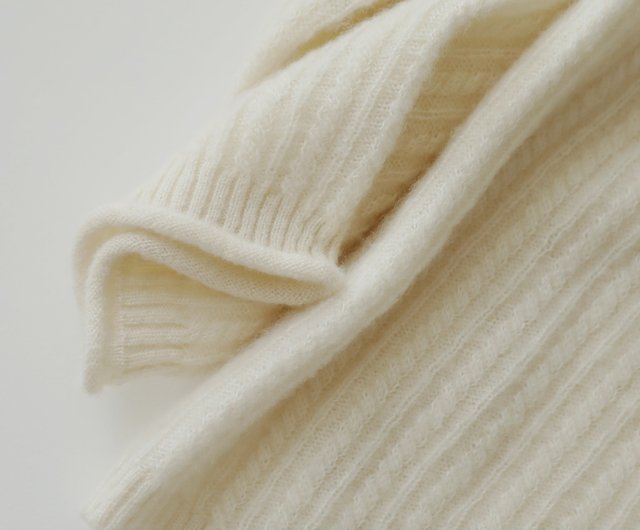 KOOW silk cashmere twist thin sweater with rolled edges and soft base layer  sweater
