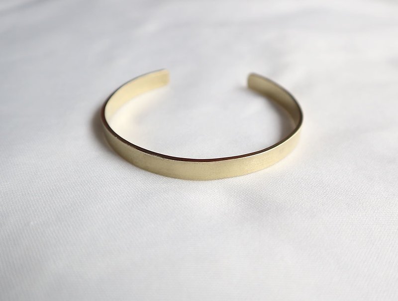 Ni.kou brass flat sand bracelet (wide version) - Bracelets - Other Metals 