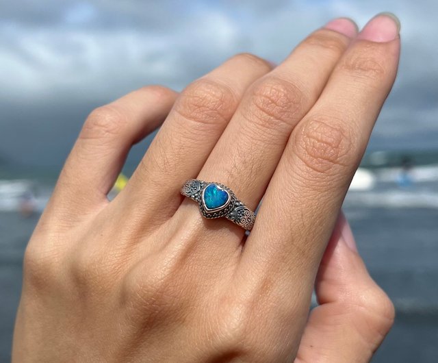 925 SILVER BLUE OPAL STONE RING