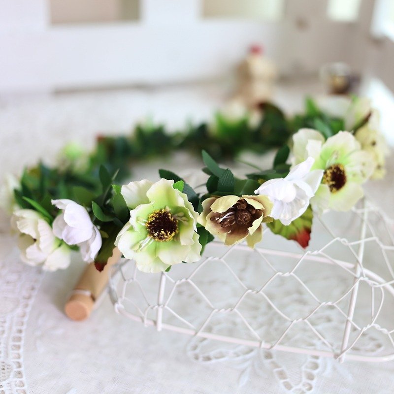 Wreaths Manor*Handmade jewelry bouquet*wedding small objects*bridal bouquets*Wreath ~~ H15 - เครื่องประดับผม - กระดาษ 