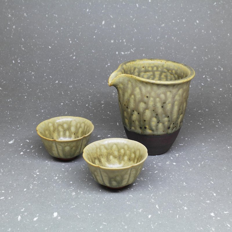 Gray glaze tasting group hand made pottery - อื่นๆ - ดินเผา สีเขียว