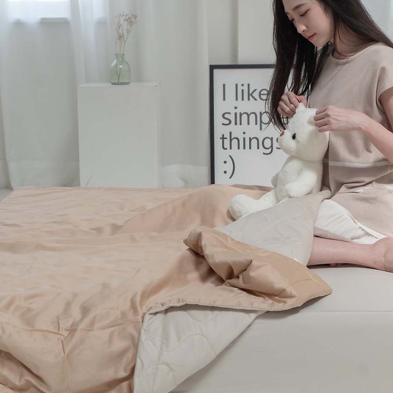 Composite cooling quilt/pillowcase/bed bag combed cotton 60 count & cooling yarn made in Taiwan - เครื่องนอน - วัสดุอื่นๆ หลากหลายสี