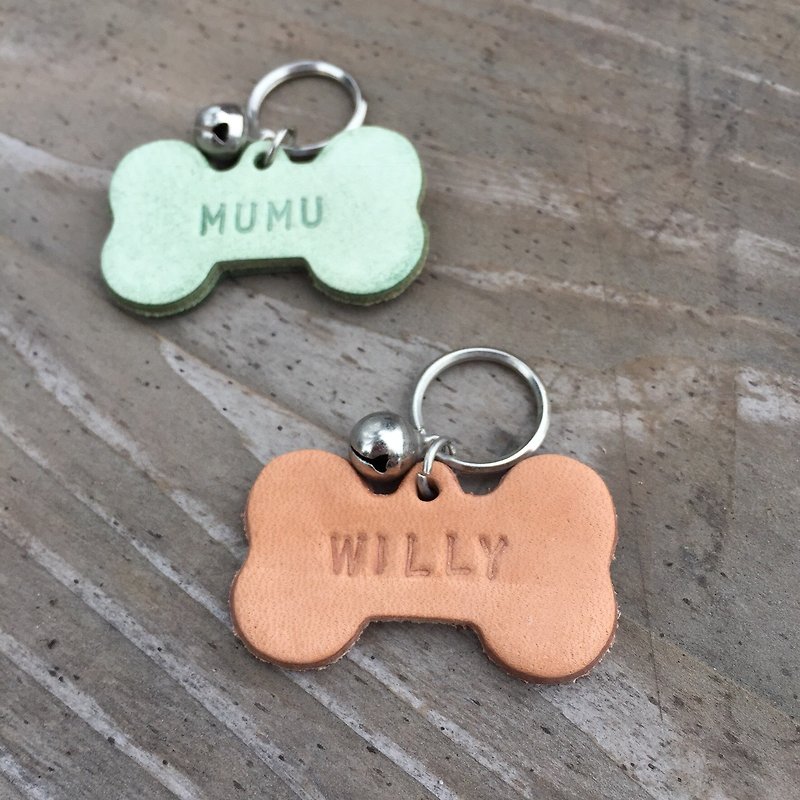 Pet bone shape leather tag multicolor can choose / free front and back lettering / English / numbers - ปลอกคอ - หนังแท้ หลากหลายสี
