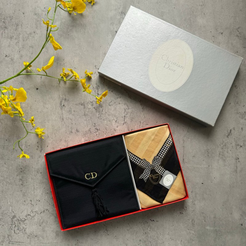 中古未使用品 Christian Dior 化妝包 方巾 禮盒 - 化妝包/收納袋 - 棉．麻 黑色