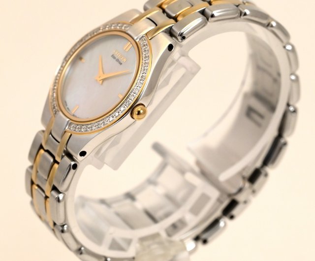 CITIZEN STILETTO Eco-Drive 女性用 ソーラー腕時計 ダイヤベゼル