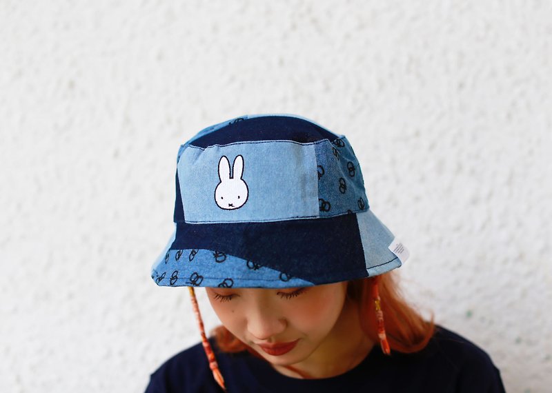 【Pinkoi x miffy】First Edition blue denim reservable Bucket Hat - Hats & Caps - Cotton & Hemp Blue