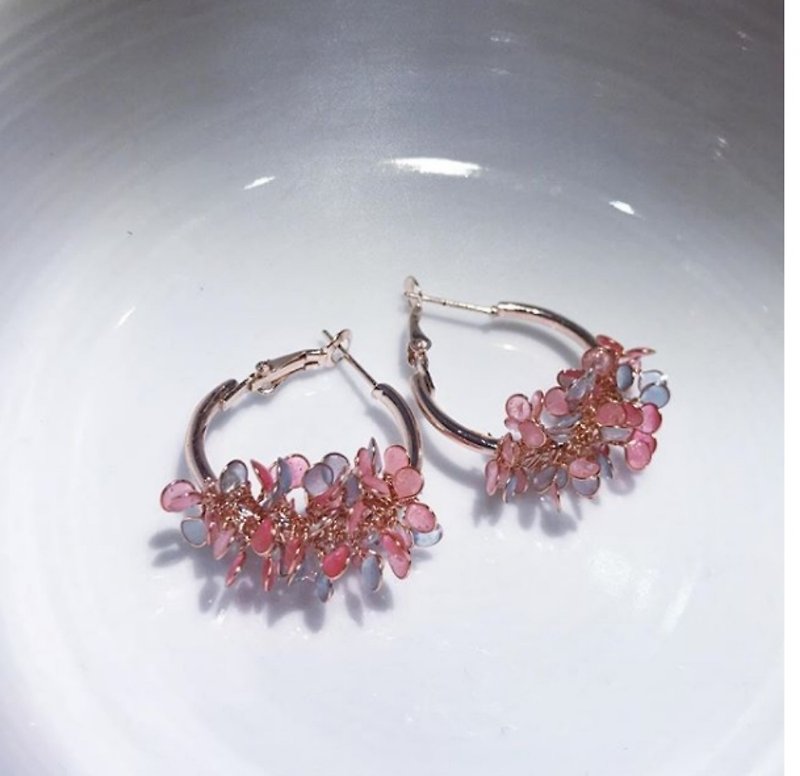 Angel's Flower Basket Ear Pins [Little Dream Fish] - Earrings & Clip-ons - Other Materials Pink