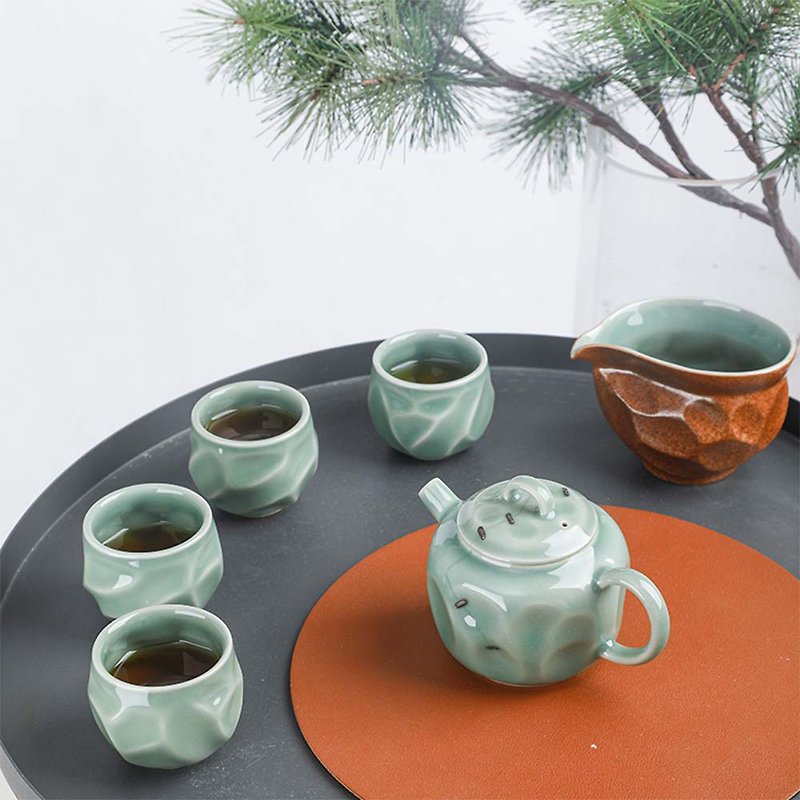 【聖誕禮盒】水立方龍泉手作青瓷中式組合茶器輕奢整套禮盒 - 茶具/茶杯 - 瓷 