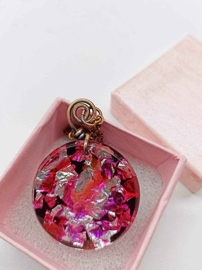 Pink resin pendant necklace inspired by Murano glass - Necklaces - Resin Pink