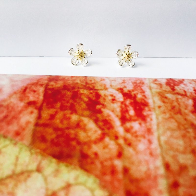 925 sterling silver two-color cute [flower series hibiscus sunflower ear needle] - ต่างหู - เงินแท้ สีแดง