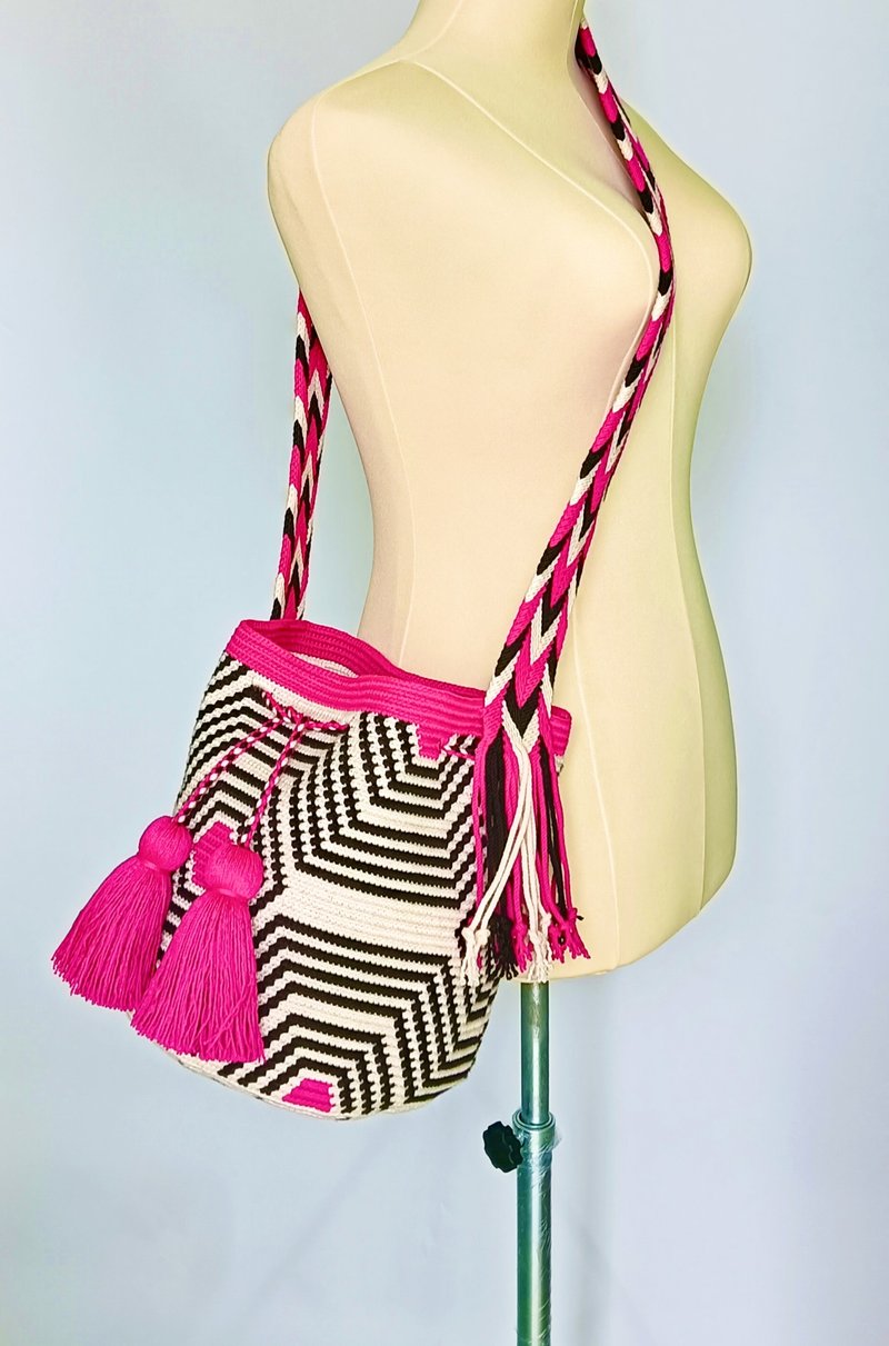 siriwanbag ワイユーバッグ 3色 Mサイズ - ショルダーバッグ - コットン・麻 