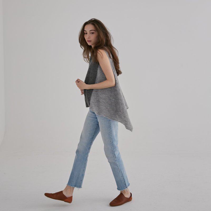 羊駝兩穿雙色外罩 - 銀河 羊毛圍巾披肩背心 - 圍巾/披肩 - 羊毛 灰色