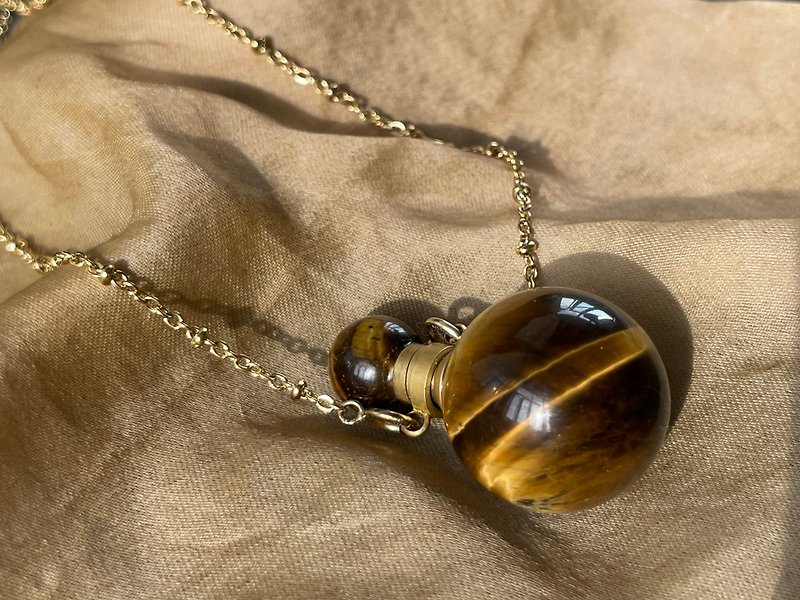 Stone Sweater Chain Essential Oil Chain Natural Stone Necklace - สร้อยคอ - เครื่องประดับพลอย สีทอง