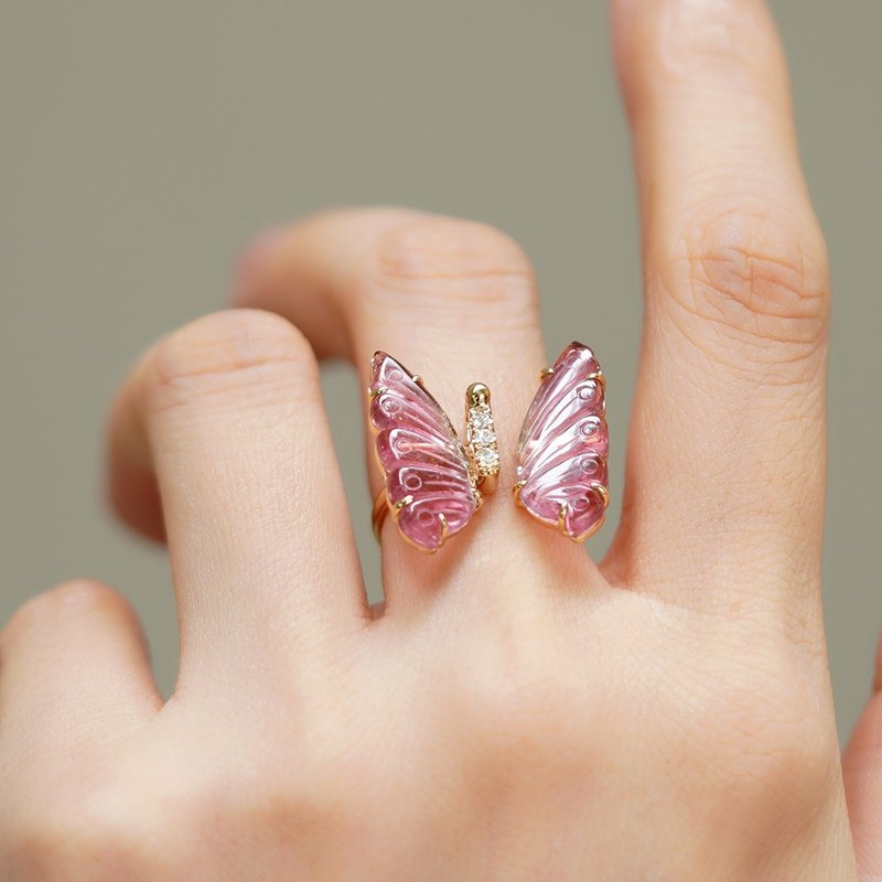 Tourmaline butterfly open ring Lizhi Jewelry 18k gold real diamond pink tourmaline female ring high-end temperament - แหวนทั่วไป - เครื่องเพชรพลอย สึชมพู