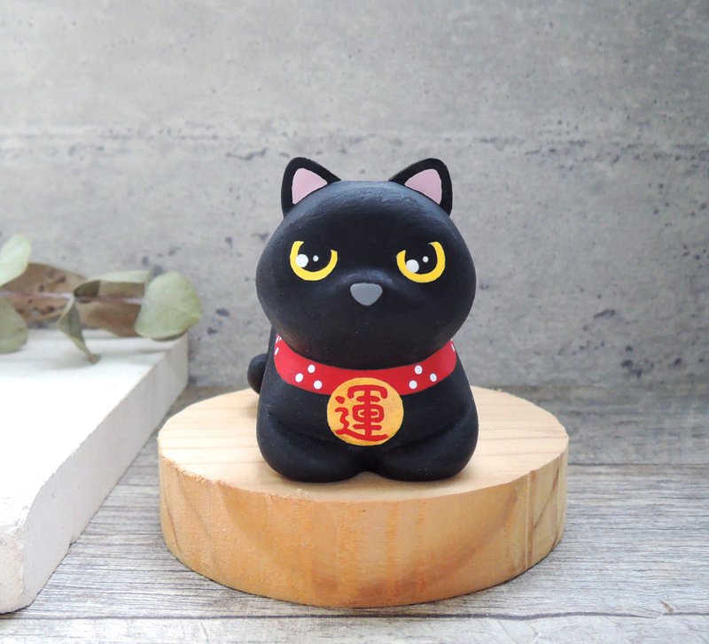 Good Luck Little Black Cat Ornament Handmade Wooden Healing Small Wood Carving Doll Customized Cat - ของวางตกแต่ง - ไม้ สีดำ