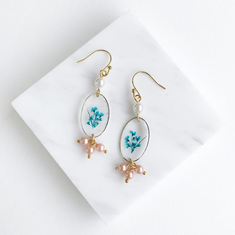 Real flower Blue flower 18KGP earrings with Swarovski Pearl - Earrings & Clip-ons - Plants & Flowers Blue