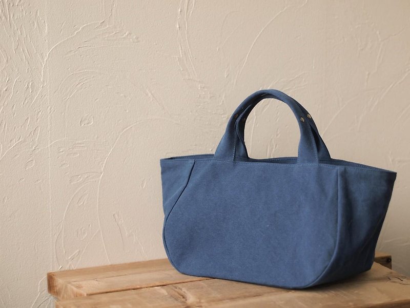 Round tote with lid M Cerulean Blue - Handbags & Totes - Cotton & Hemp Blue
