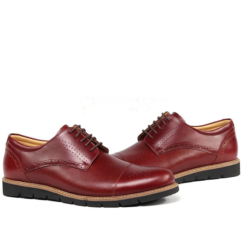 Temple filial piety horizontal carved carved punch derby shoes dark red - รองเท้าลำลองผู้ชาย - หนังแท้ สีแดง