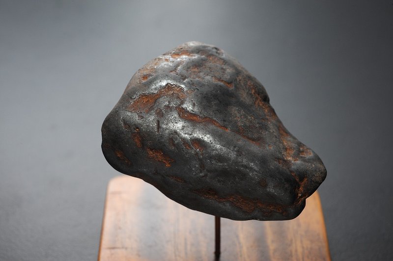 西藏天鐵 礦石/水晶/靈修/開運/招財/破煞/防小人 - 擺飾/家飾品 - 貴金屬 