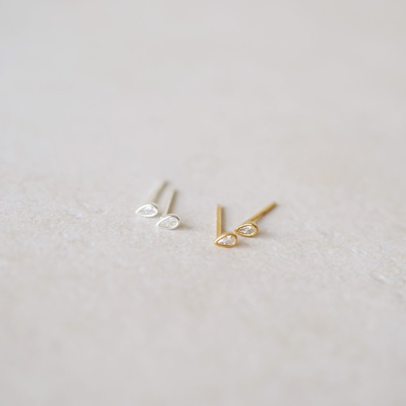 SV925 CZしずくピアス - 耳環/耳夾/耳骨夾 - 其他金屬 多色