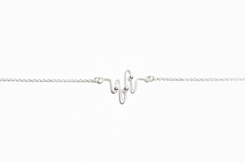 "Silver geometric mystery" fine hand made sterling silver heart bracelet - Bracelets - Gemstone 