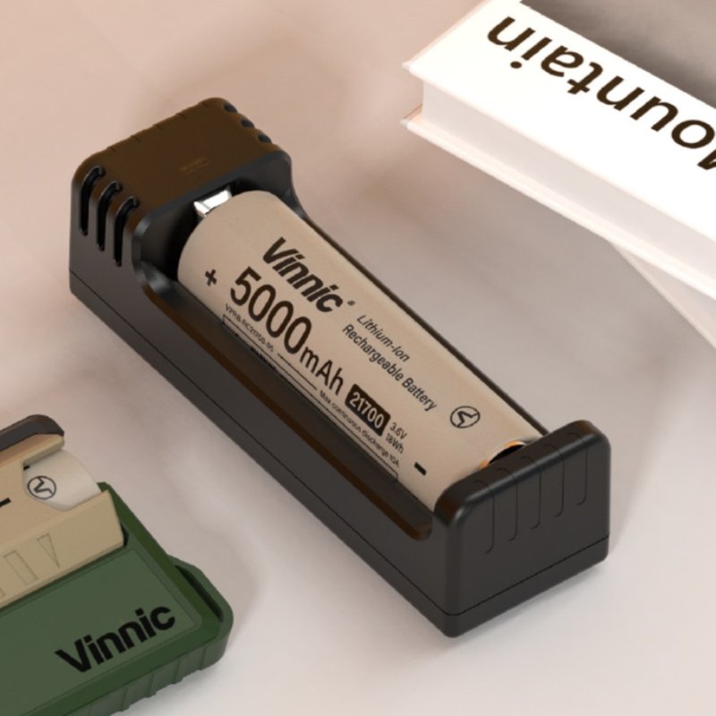 Vinnic 鋰離子電池充電器 (適用於 Vinnic 21700 可充電鋰電池) - 行動電源/充電線 - 塑膠 黑色