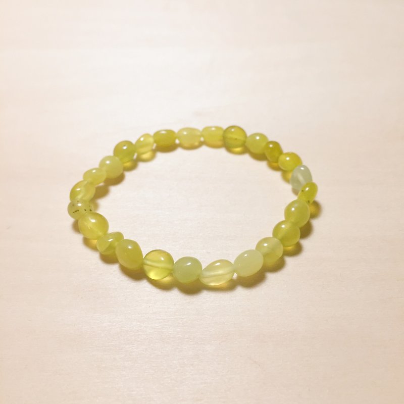 Irregular Korean jade bracelet - Bracelets - Jade Yellow