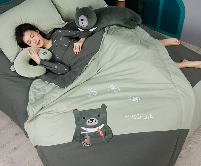 plush comfort curved pillow