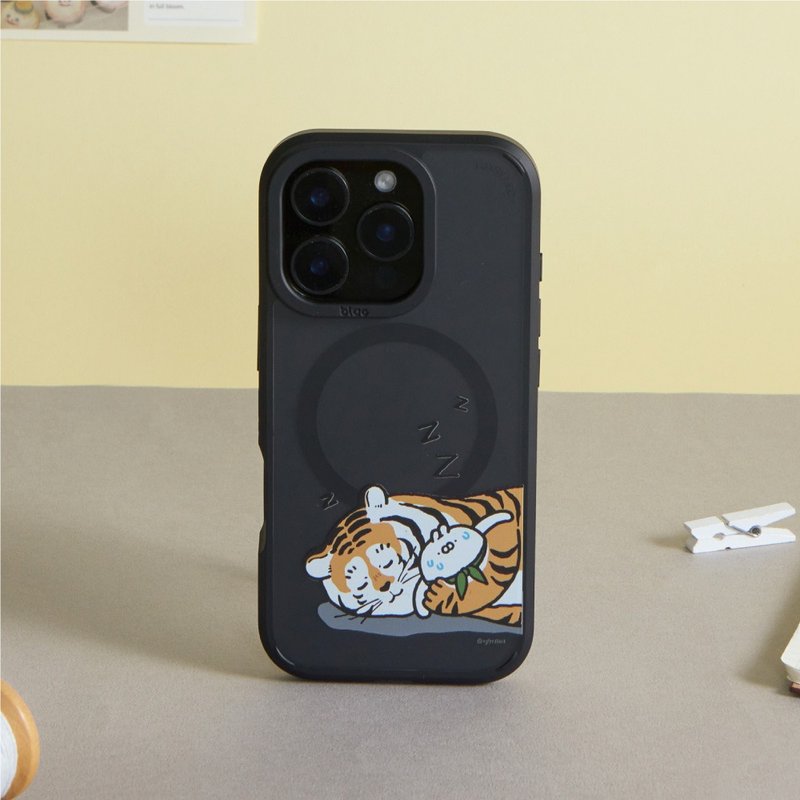 醜白兔老虎擁抱極光霧透MagSafe iPhone手機殼 - 手機殼/手機套 - 塑膠 多色
