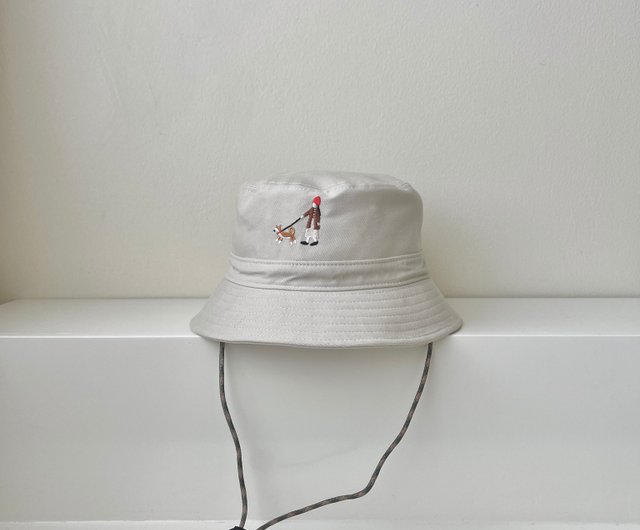 girlfriend bucket hat