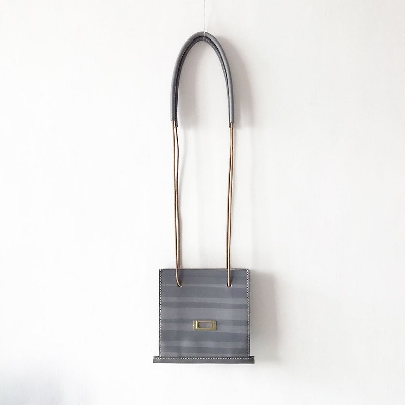 Expression package group │ travel shoulder bag - Messenger Bags & Sling Bags - Genuine Leather Gray