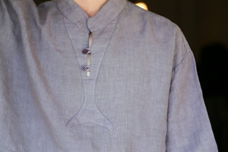 Taiwan handmade linen blouse-whale style - Men's Shirts - Cotton & Hemp 