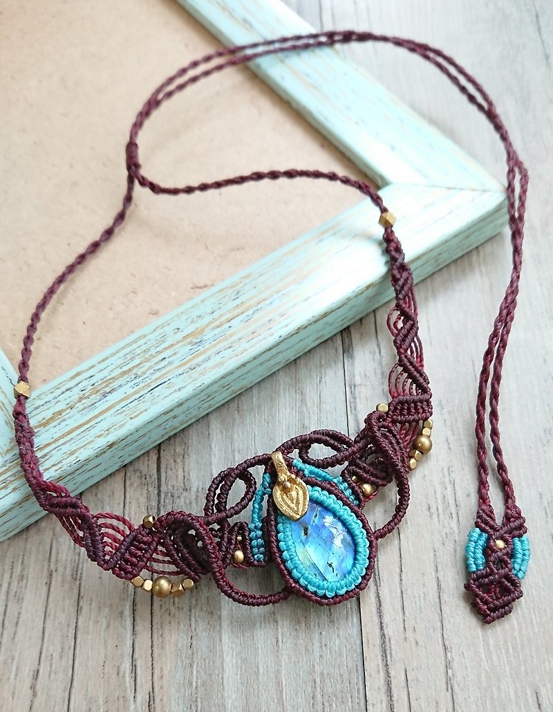 Misssheep N28-Handcrafted Macrame Necklace with Labradorite Gemstone - Necklaces - Other Materials 
