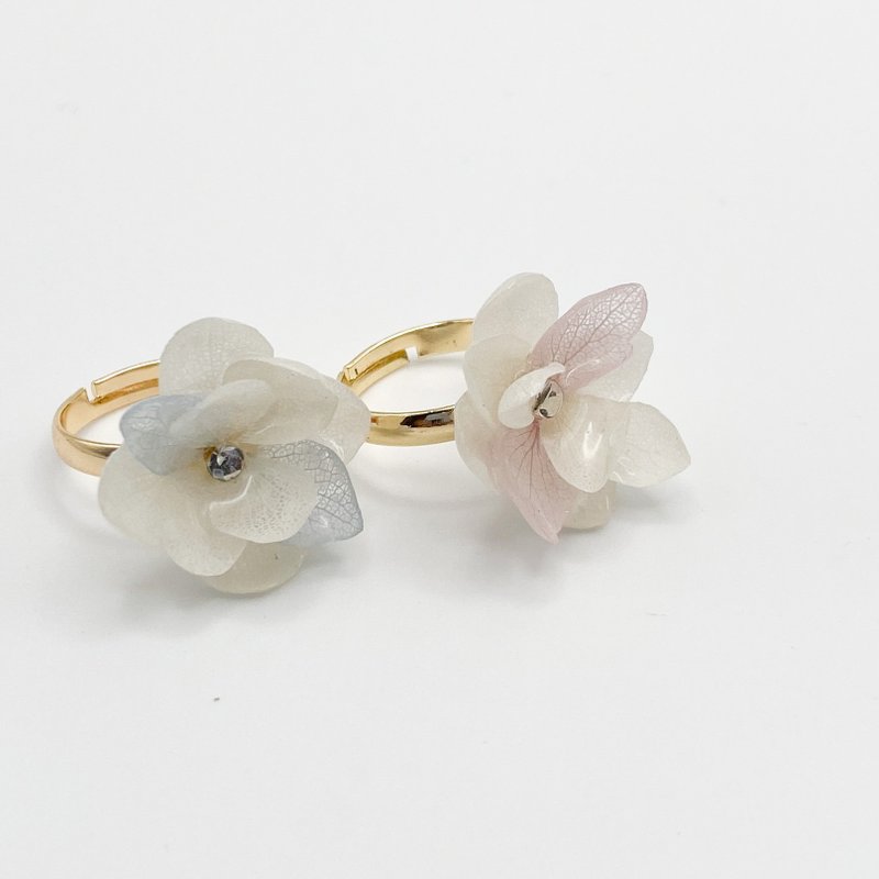 oFeihualingoCrystal Flower Resin Ring 14kgf-Graduation Gift - แหวนทั่วไป - เรซิน ขาว