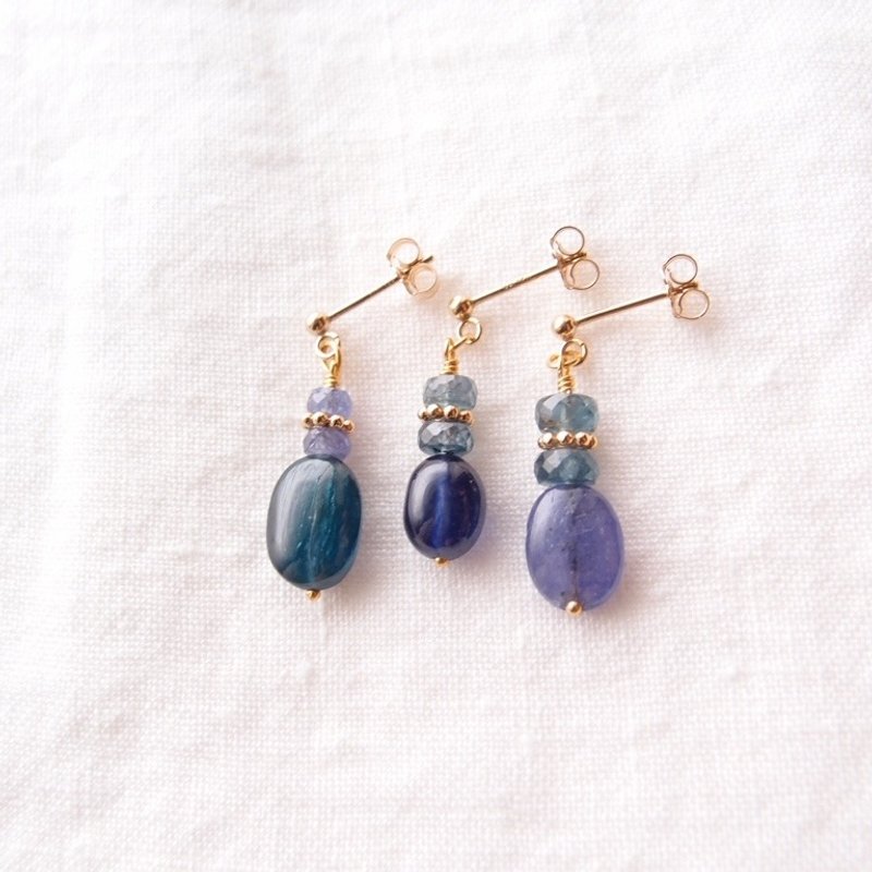 【K14gf】Blue Sapphire × Kyanite Earrings ブルーサファイア×カイヤナイト スタッドピアス - 耳環/耳夾/耳骨夾 - 寶石 藍色