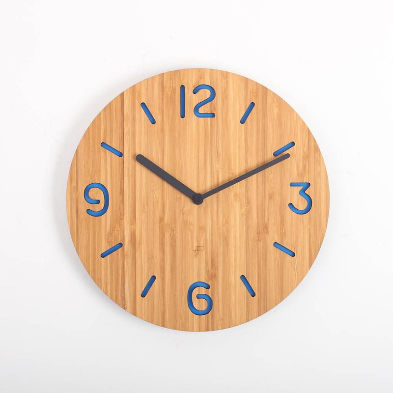 LOO Wall Clock . Round Numbers Blue - นาฬิกา - ไม้ไผ่ สีน้ำเงิน