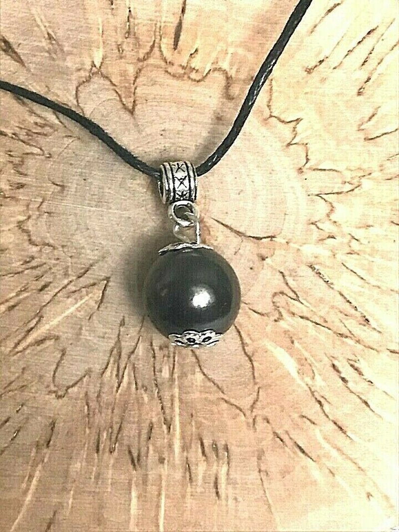 Shungite necklace, black bead pendant, healing jewelry - สร้อยคอ - หิน สีดำ