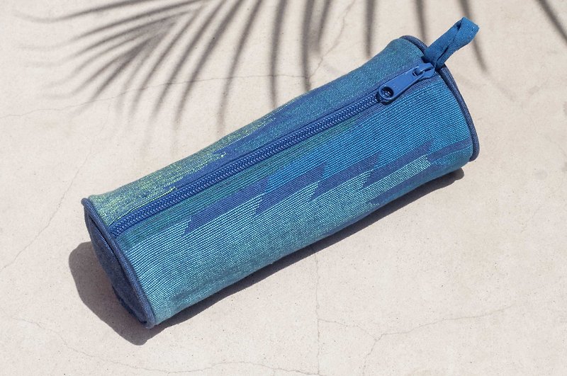 Daka woven cosmetic bag national wind bag pen tableware bag handmade canvas bag pen box - blue sky - Pencil Cases - Cotton & Hemp Multicolor
