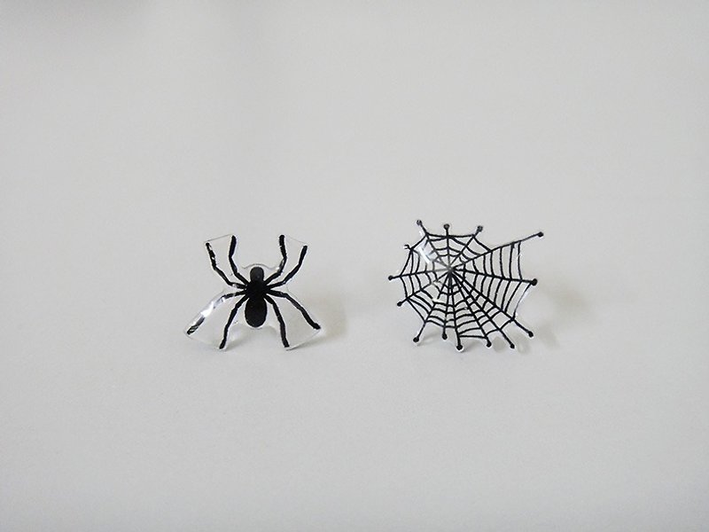 黑蜘蛛 蜘蛛網 手繪 耳針 耳環 耳夾 - 耳環/耳夾 - 塑膠 黑色